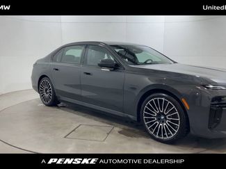 New 2026 BMW 750e xDrive w/ Premium Package video 2