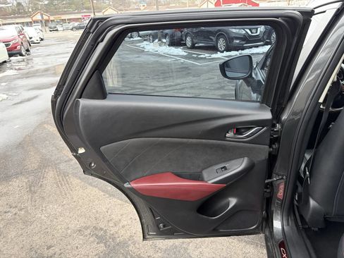 Used 2018 MAZDA CX-3 Grand Touring w/ Premium Package image 18