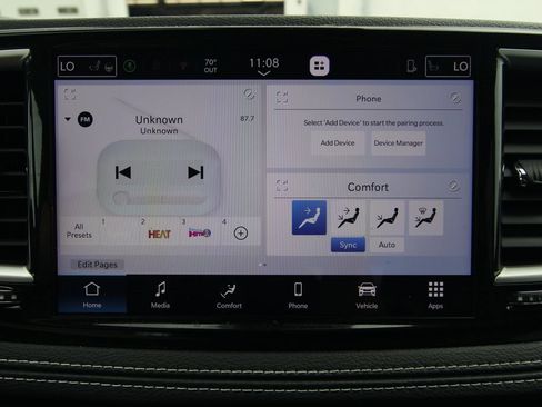 Used 2026 Chrysler Pacifica Select AWD/4WD image 31
