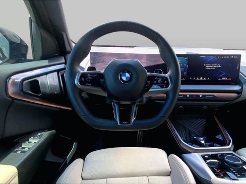 Used 2025 BMW X3 xDrive30i w/ M Sport Package AWD/4WD image 6