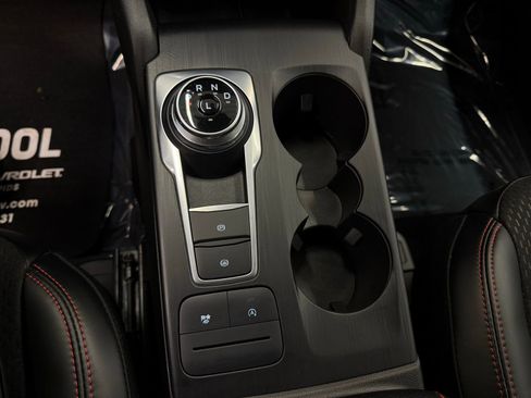 Used 2025 Ford Escape ST-Line image 15