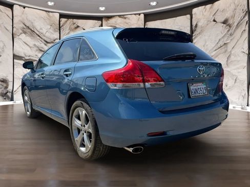 Used 2012 Toyota Venza XLE FWD image 8
