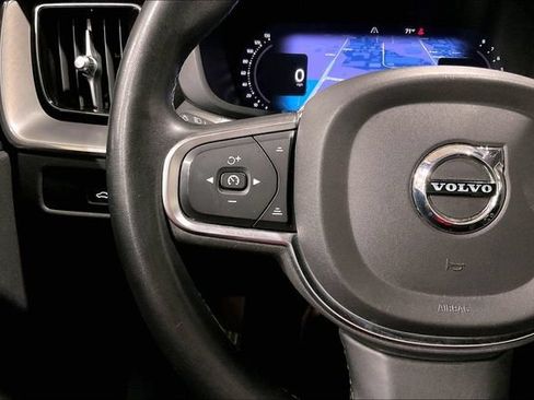 Certified 2023 Volvo XC60 B5 Core w/ Climate Package AWD/4WD image 21