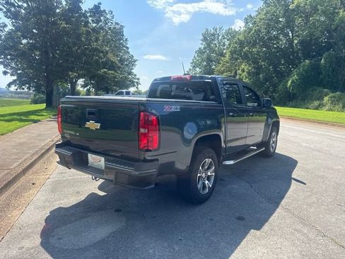 Used 2019 Chevrolet Colorado Z71 AWD/4WD image 8