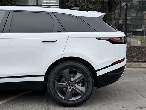 Used 2023 Land Rover Range Rover Velar R-Dynamic S image 11
