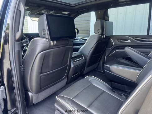 Used 2021 Cadillac Escalade Sport w/ Driver Assist Tech Package image 45