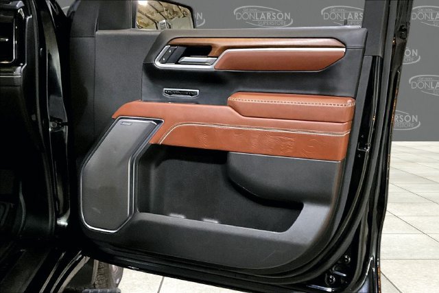 Certified 2025 GMC Sierra 1500 Denali Ultimate AWD/4WD image 15