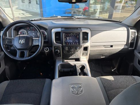 Used 2020 RAM 1500 Classic SLT w/ Luxury Group AWD/4WD image 20