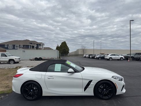 Used 2019 BMW Z4 sDrive30i w/ M Sport Package image 6