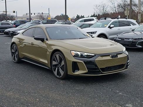 Used 2023 Audi e-tron GT Prestige w/ Prestige Package image 1