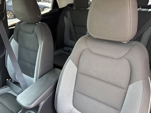 Used 2025 Chevrolet TrailBlazer LT image 13