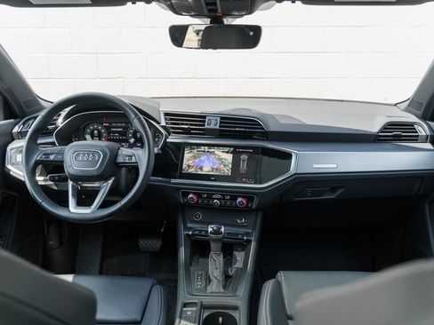 Used 2025 Audi Q3 2.0T Premium w/ Convenience Package AWD/4WD image 21