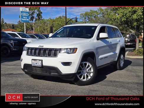 Used 2021 Jeep Grand Cherokee Laredo X image 1