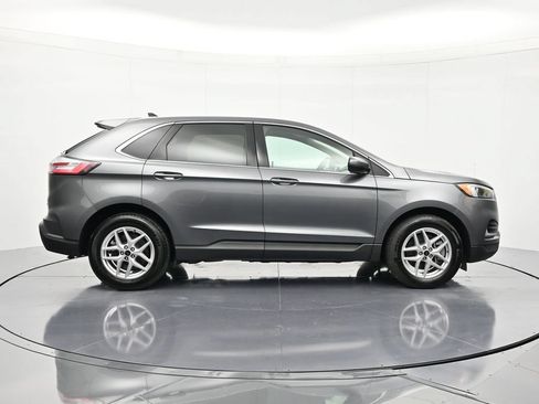 Used 2024 Ford Edge SEL AWD/4WD image 4