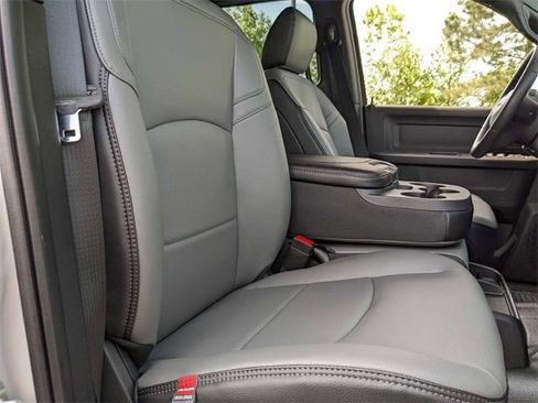 New 2024 RAM 5500 Tradesman w/ Max Tow Package image 38