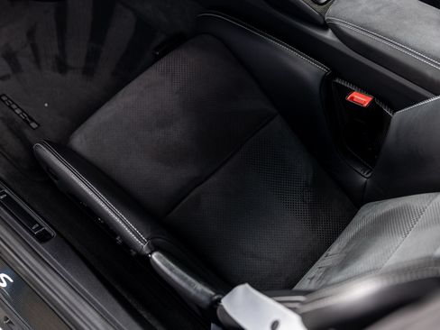 Certified 2019 Porsche 911 GT3 RS RWD image 29