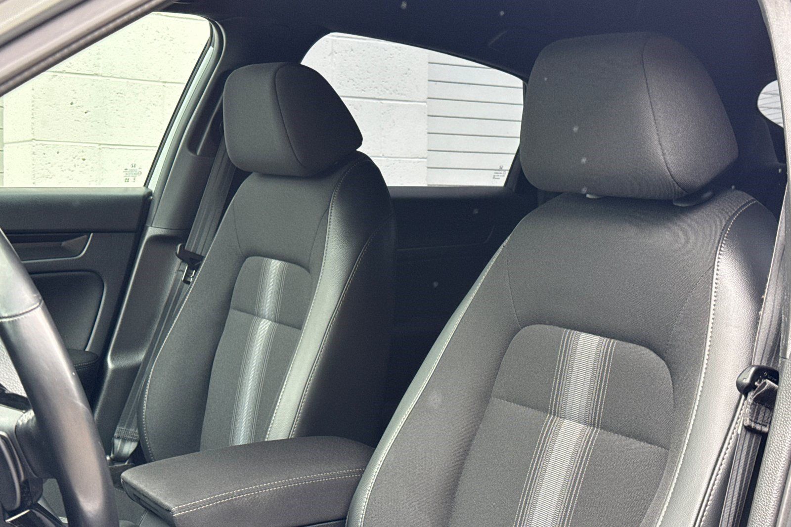 Used 2025 Honda Civic Sport image 26