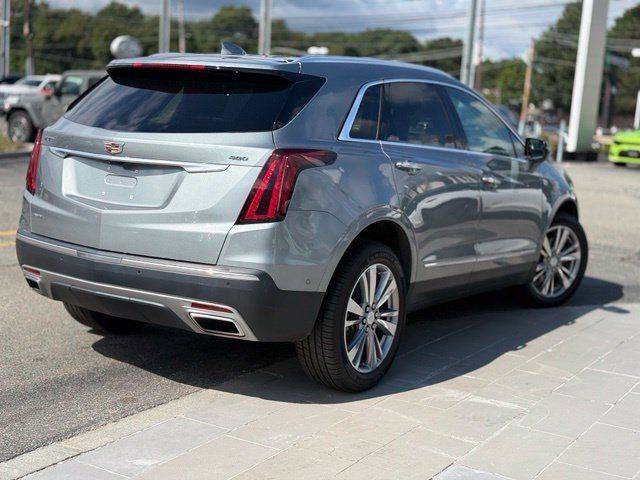 Used 2023 Cadillac XT5 Premium Luxury w/ Technology Package AWD/4WD image 7