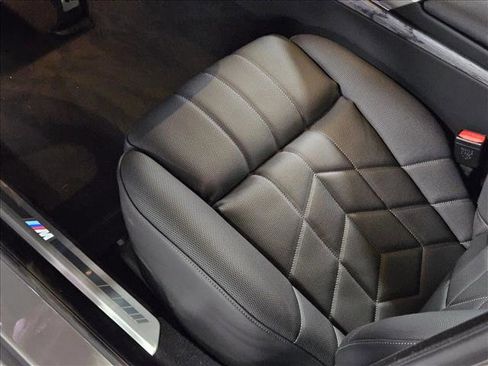 New 2025 BMW 760i xDrive image 4