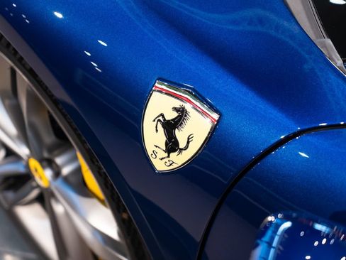 Certified 2025 Ferrari 296 GTS RWD image 39