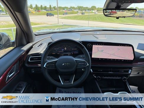 New 2026 Chevrolet Traverse Z71 w/ Enhanced Driving Package AWD/4WD image 45