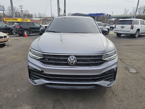 Used 2024 Volkswagen Tiguan SE R-Line image 6
