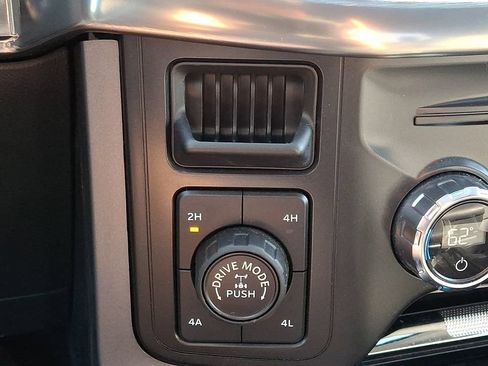 Used 2021 Ford F150 Lariat w/ Equipment Group 502A High AWD/4WD image 24