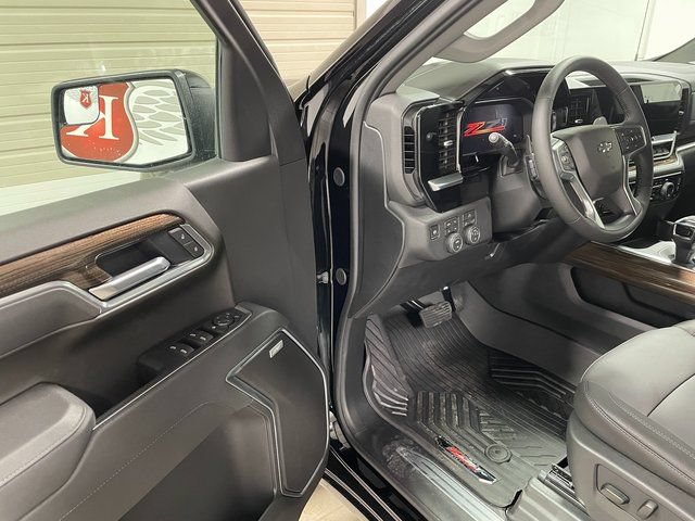 New 2026 Chevrolet Silverado 1500 RST AWD/4WD image 10