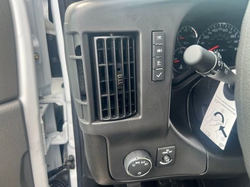 New 2025 Chevrolet Express 3500 w/ Power Convenience Package image 12