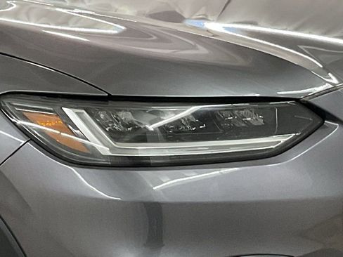 Certified 2026 Honda HR-V LX image 32