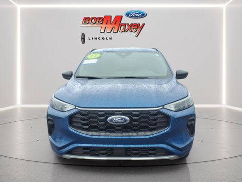 Used 2023 Ford Escape ST-Line w/ Tech Pack #1 image 2