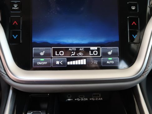 Used 2025 Subaru Outback Limited w/ Popular Package #2 AWD/4WD image 26