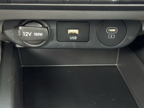 New 2026 Hyundai Elantra SE FWD image 21