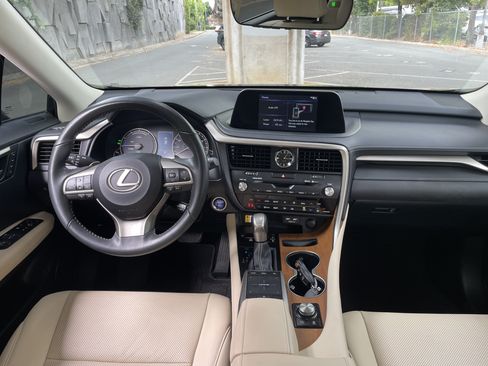Used 2022 Lexus RX 450h AWD w/ Premium Package image 12