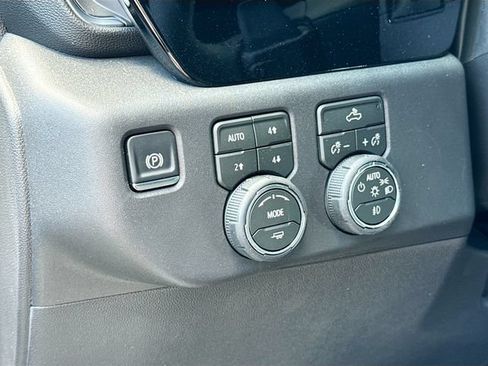 New 2026 Chevrolet Silverado 1500 LT Trail Boss w/ Protection Package AWD/4WD image 11