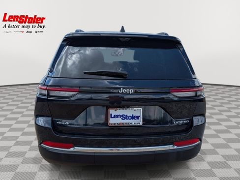 Used 2024 Jeep Grand Cherokee Limited w/ Luxury Tech Group II image 4