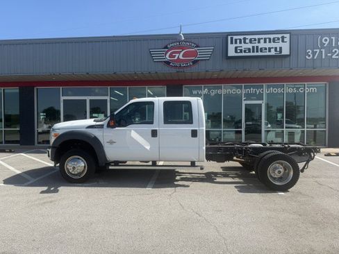 Used 2016 Ford F550 4x4 Crew Cab Super Duty image 5