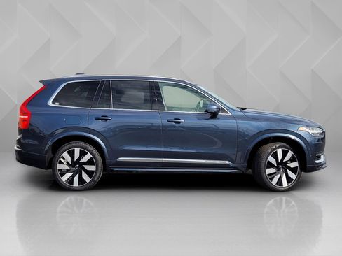 Certified 2024 Volvo XC90 T8 Plus image 3