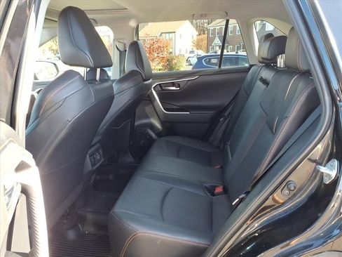 Used 2019 Toyota RAV4 Adventure image 5