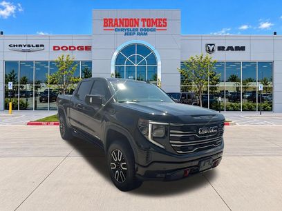 Used 2022 GMC Sierra 1500 AT4 w/ AT4 Premium Package
