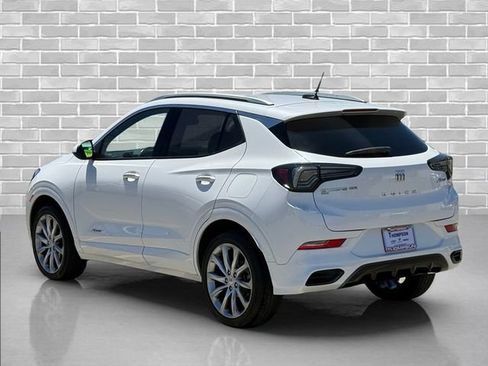 Certified 2024 Buick Encore GX Avenir AWD/4WD image 4