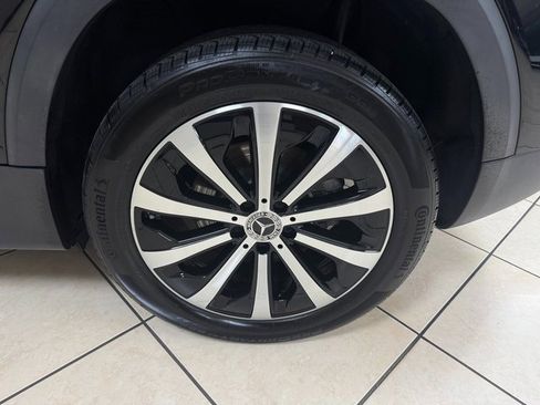 Used 2022 Mercedes-Benz GLB 250 image 24