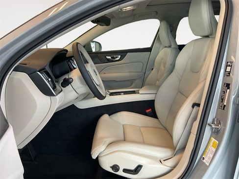 New 2026 Volvo V60 B5 Cross Country Ultra w/ Protection Package Premier image 9