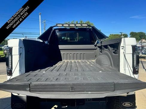 Used 2022 Ford F250 Lariat w/ Lariat Ultimate Package AWD/4WD image 11