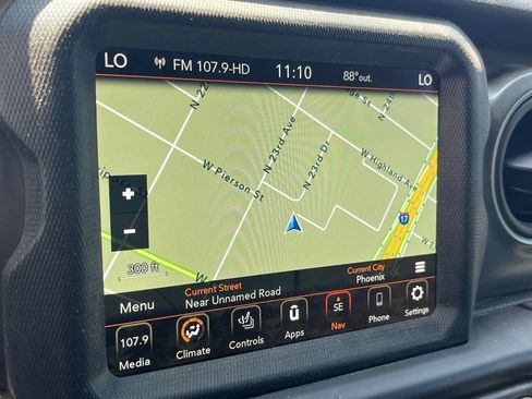 Used 2021 Jeep Gladiator Sport AWD/4WD image 14