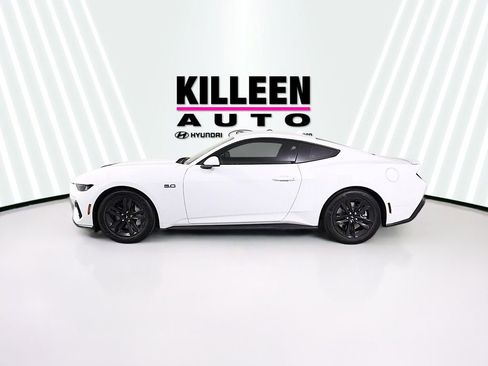 New 2026 Ford Mustang GT RWD image 4