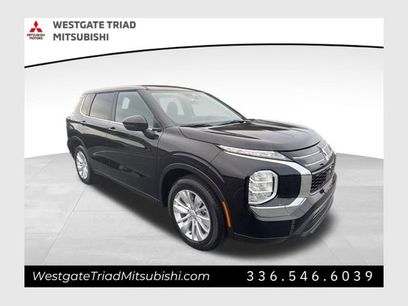 New 2026 Mitsubishi Outlander ES