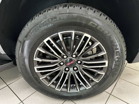 New 2026 GMC Yukon Elevation w/ Elevation Premium Package image 16