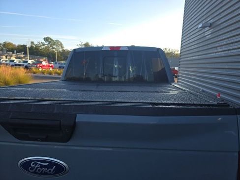 Used 2019 Ford F150 XLT w/ Equipment Group 302A Luxury image 6