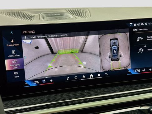 Used 2027 BMW X7 xDrive40i w/ Executive Package AWD/4WD image 15
